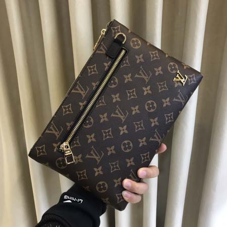 2025年9月8日入荷新作Louis Vuitton/人気/本革/バッグ 人気 おすすめ 父の日 誕生日/ギフト プレゼント 結婚式男友達の誕生日プレゼント