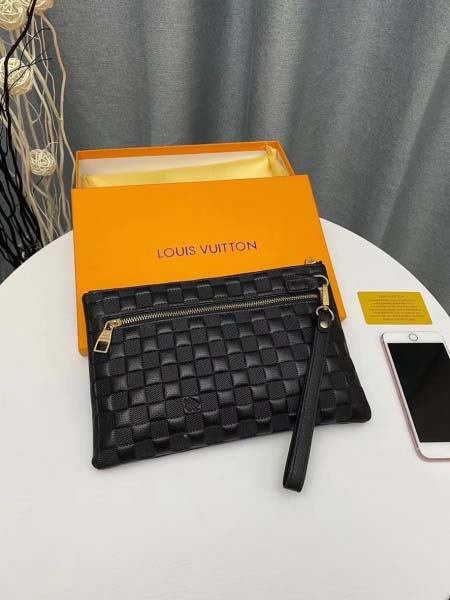 2025年9月8日入荷新作Louis Vuitton/人気/本革/バッグ 人気 おすすめ 父の日 誕生日/ギフト プレゼント 結婚式男友達の誕生日プレゼント