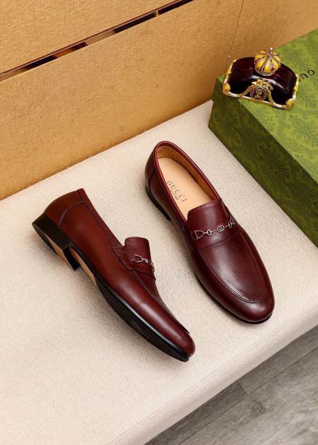 2025年9月19日入荷新品GUCCIカジュアルシューズ/スニーカー｜メンズ靴人気本革製ギフト/誕生日/XG工場