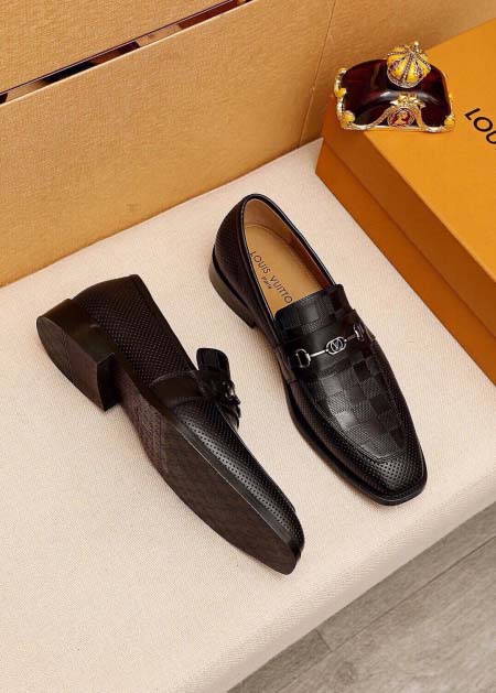 2025年9月19日入荷新品LOUIS VUITTONカジュアルシューズ/スニーカー｜メンズ靴人気本革製ギフト/誕生日/XG工場