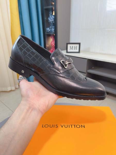 2025年9月19日入荷新品Louis Vuittonカジュアルシューズ/スニーカー｜メンズ靴人気本革製ギフト/誕生日/XG工場
