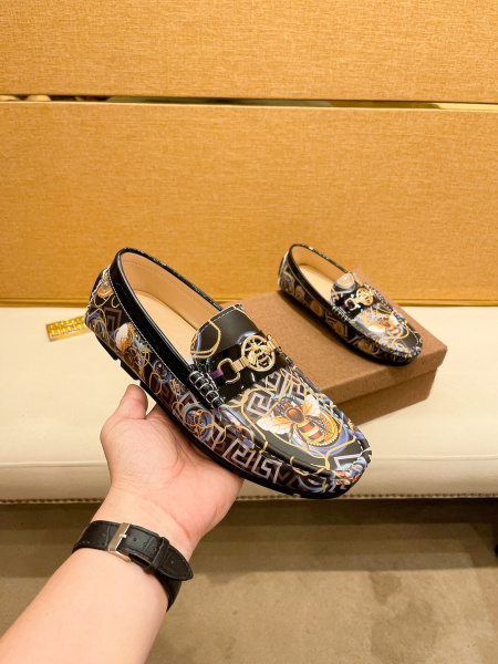 2025年9月22日入荷新品Gucciカジュアルシューズ/スニーカー｜メンズ靴人気本革製ギフト/誕生日/TL工場