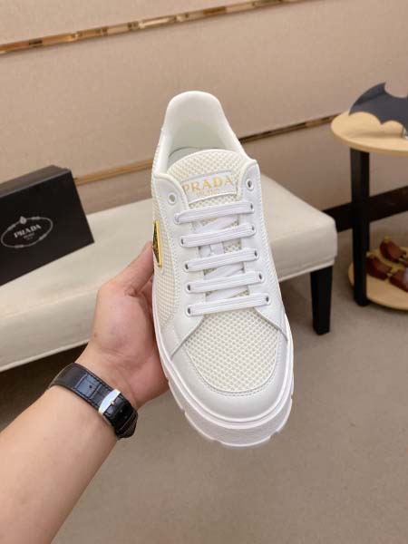 2025年9月22日入荷新品Pradaカジュアルシューズ/スニーカー｜メンズ靴人気本革製ギフト/誕生日/TL工場