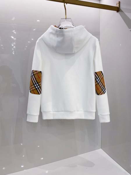 2025年9月24日入荷秋冬新作Burberryパーカー高級品/Su工場