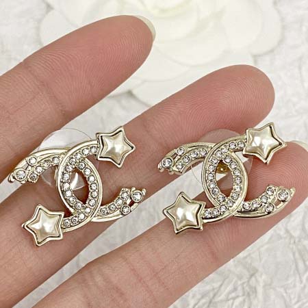 2025年9月26日入荷新品chanelピアスギフト/誕生日/記念品/アクセサリーxin工場