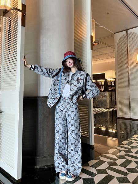 2025年9月26日入荷秋冬新作Gucciセット上下ファッション/誕生日プレゼント/贈り物 can工場
