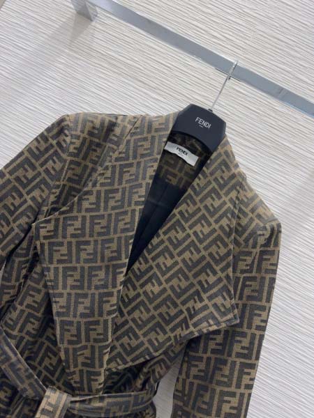 2025年9月26日入荷秋冬新作Fendiジャケットファッション/誕生日プレゼント/贈り物 can工場