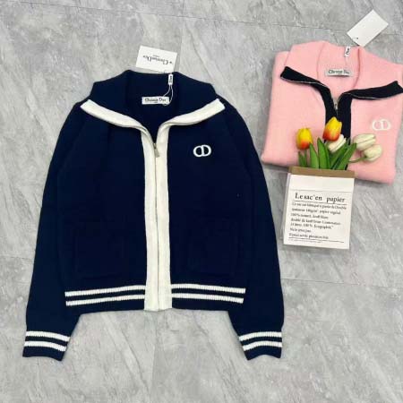 2025年9月26日入荷秋冬新作Dior ニットのセーターファッション/誕生日プレゼント/贈り物 can工場