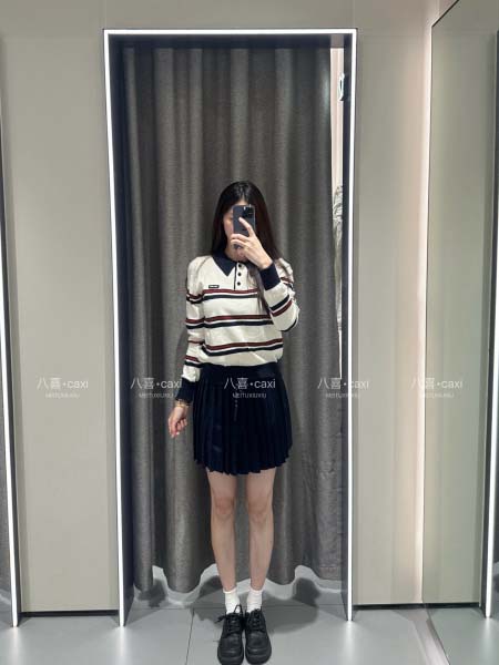 2025年9月27日入荷秋冬新作 miumiu上下ファッション/誕生日プレゼント/贈り物 can工場