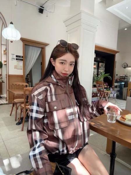 2025年9月27日入荷秋冬新作Burberryジャケットファッション/誕生日プレゼント/贈り物 can工場