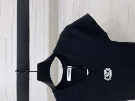 2025年9月29日入荷秋冬新作VALENTINOレディース服原版復刻高級N品人気/KL工場