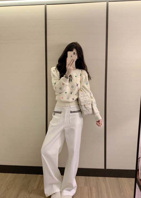 2025年9月30日入荷秋冬新作Louis Vuittonニット/セーター ファッション/誕生日プレゼント/贈り物 can工場