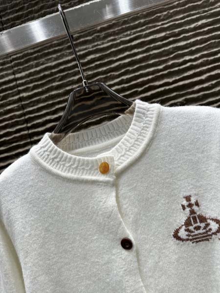 2025年9月30日入荷秋冬新作Vivienneファッション/誕生日プレゼント/贈り物 can工場