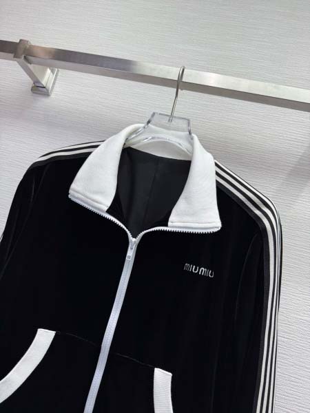 2025年9月30日入荷秋冬新作MiuMiu セットファッション/誕生日プレゼント/贈り物 can工場