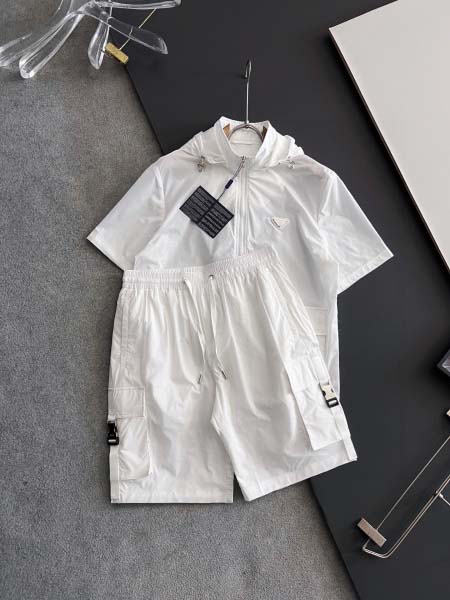 2025年9月1日入荷 新作Prada上下高級なプレゼント/...