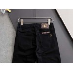 2025年9月1日入荷 新作Louis Vuittonジーパン高級なプレゼント/誕生日プレゼント/高品質/メンツ/記念品/ wenzhou工場