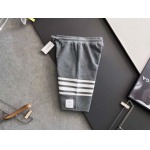 2025年9月1日入荷 新作Thom Browne半ズボン高級なプレゼント/誕生日プレゼント/高品質/メンツ/記念品/ wenzhou工場