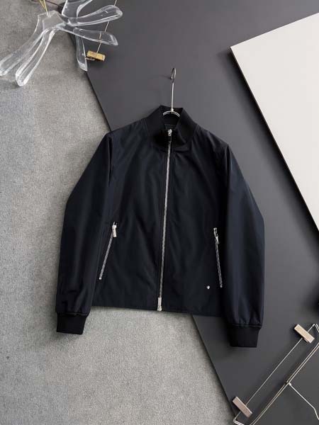 2025年9月1日入荷 新作Diorジャケット高級なプレゼン...