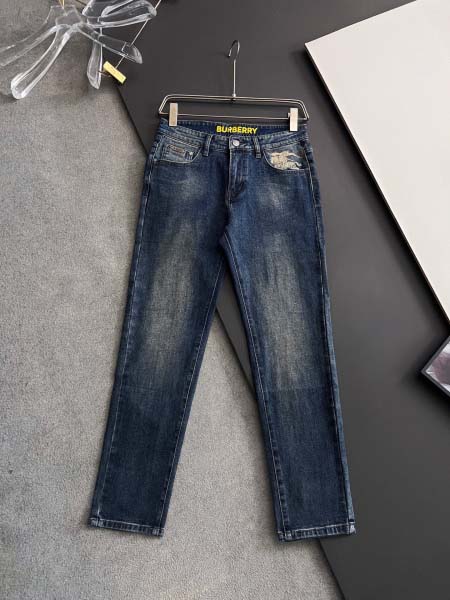 2025年9月1日入荷 新作Burberryジーパン高級なプ...