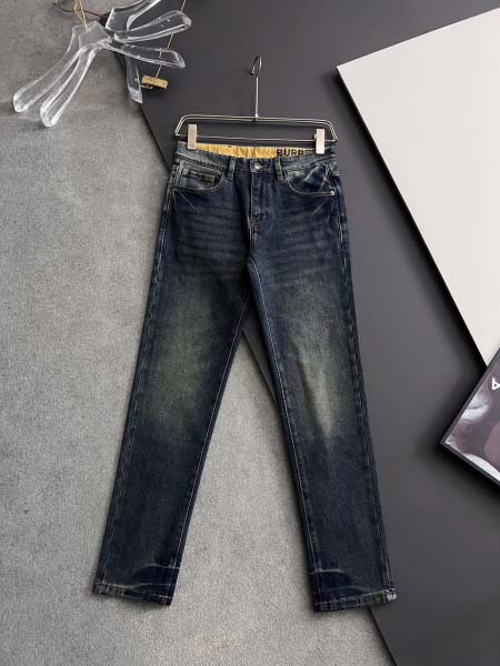 2025年9月2日入荷 新作Burberryジーパン高級なプ...