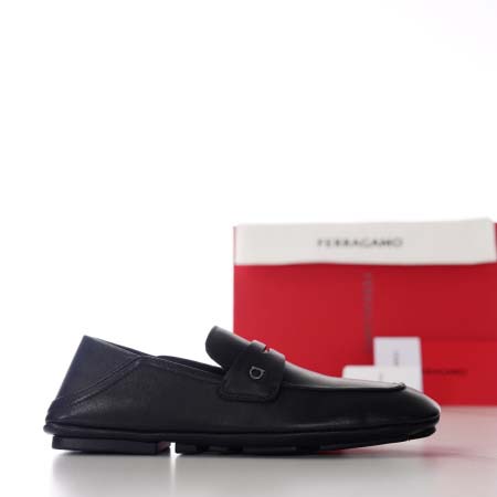 2025年9月2日入荷新作Ferragamo靴原版復刻人気で...