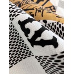 2025年9月3日入荷 新作Louis Vuitton半袖 tシャツ高級なプレゼント/誕生日プレゼント/高品質/メンツ/記念品/ wenzhou工場