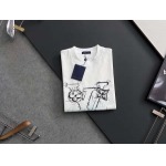 2025年9月3日入荷 新作Louis Vuitton半袖 tシャツ高級なプレゼント/誕生日プレゼント/高品質/メンツ/記念品/ wenzhou工場