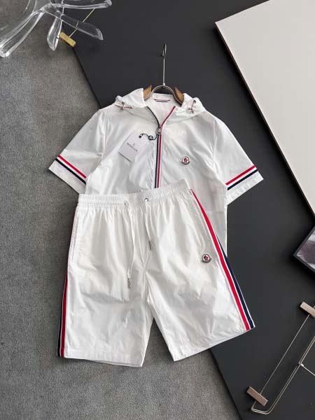 2025年9月3日入荷 新作Moncler上下高級なプレゼン...