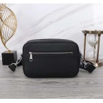 2025年9月4日入荷新作Burberry/人気/本革/バッグ 人気 おすすめ 父の日 誕生日/ギフト プレゼント 結婚式男友達の誕生日プレゼント