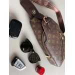 2025年9月4日入荷新作Versace /人気/本革/バッグ 人気 おすすめ 父の日 誕生日/ギフト プレゼント 結婚式男友達の誕生日プレゼント