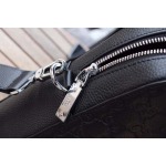 2025年9月5日入荷新作Gucci  /人気/本革/バッグ 人気 おすすめ 父の日 誕生日/ギフト プレゼント 結婚式男友達の誕生日プレゼント