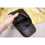 2025年9月5日入荷新作Gucci/人気/本革/バッグ 人気 おすすめ 父の日 誕生日/ギフト プレゼント 結婚式男友達の誕生日プレゼント