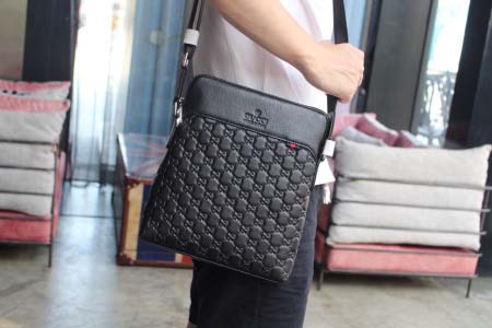 2025年9月5日入荷新作Gucci/人気/本革/バッグ 人...