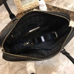 2025年9月5日入荷新作Prada/人気/本革/バッグ 人気 おすすめ 父の日 誕生日/ギフト プレゼント 結婚式男友達の誕生日プレゼント