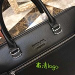 2025年9月5日入荷新作Prada/人気/本革/バッグ 人気 おすすめ 父の日 誕生日/ギフト プレゼント 結婚式男友達の誕生日プレゼント