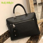 2025年9月5日入荷新作Prada/人気/本革/バッグ 人気 おすすめ 父の日 誕生日/ギフト プレゼント 結婚式男友達の誕生日プレゼント