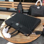 2025年9月5日入荷新作Gucci/人気/本革/バッグ 人気 おすすめ 父の日 誕生日/ギフト プレゼント 結婚式男友達の誕生日プレゼント