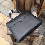 2025年9月5日入荷新作Prada/人気/本革/バッグ 人気 おすすめ 父の日 誕生日/ギフト プレゼント 結婚式男友達の誕生日プレゼント