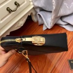 2025年9月8日入荷新作Gucci  /人気/本革/バッグ 人気 おすすめ 父の日 誕生日/ギフト プレゼント 結婚式男友達の誕生日プレゼント