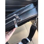 2025年9月8日入荷新作Gucci/人気/本革/バッグ 人気 おすすめ 父の日 誕生日/ギフト プレゼント 結婚式男友達の誕生日プレゼント