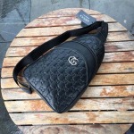 2025年9月8日入荷新作Gucci/人気/本革/バッグ 人気 おすすめ 父の日 誕生日/ギフト プレゼント 結婚式男友達の誕生日プレゼント