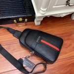 2025年9月8日入荷新作Gucci/人気/本革/バッグ 人気 おすすめ 父の日 誕生日/ギフト プレゼント 結婚式男友達の誕生日プレゼント