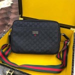 2025年9月8日入荷新作Gucci         /人気/本革/バッグ 人気 おすすめ 父の日 誕生日/ギフト プレゼント 結婚式男友達の誕生日プレゼント