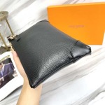 2025年9月8日入荷新作LOUIS VUITTON/人気/本革/バッグ 人気 おすすめ 父の日 誕生日/ギフト プレゼント 結婚式男友達の誕生日プレゼント