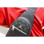 2025年9月8日入荷新作LOUIS VUITTON/人気/本革/バッグ 人気 おすすめ 父の日 誕生日/ギフト プレゼント 結婚式男友達の誕生日プレゼント