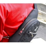 2025年9月8日入荷新作LOUIS VUITTON/人気/本革/バッグ 人気 おすすめ 父の日 誕生日/ギフト プレゼント 結婚式男友達の誕生日プレゼント