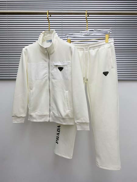2025年9月15日入荷秋冬新作PRADA上下高品質人気商品...