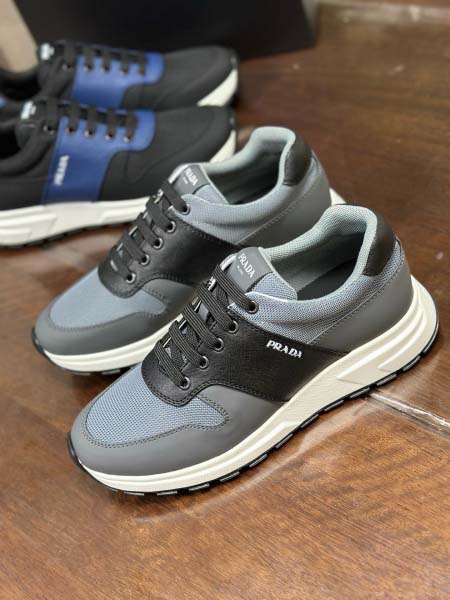 2025年9月17日入荷新品Pradaカジュアルシューズ/ス...