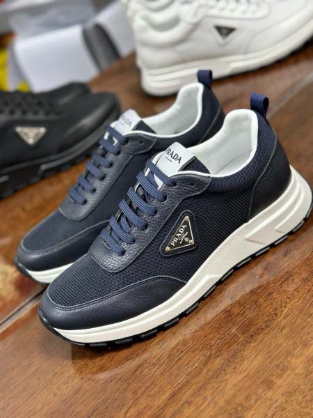 2025年9月17日入荷新品Pradaカジュアルシューズ/ス...