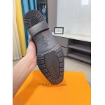 2025年9月19日入荷新品Louis Vuittonカジュアルシューズ/スニーカー｜メンズ靴人気本革製ギフト/誕生日/XG工場